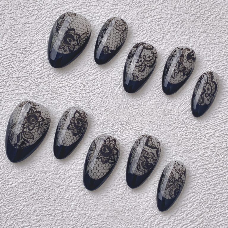 Handmade Press on Nails Black Lace ManiTips