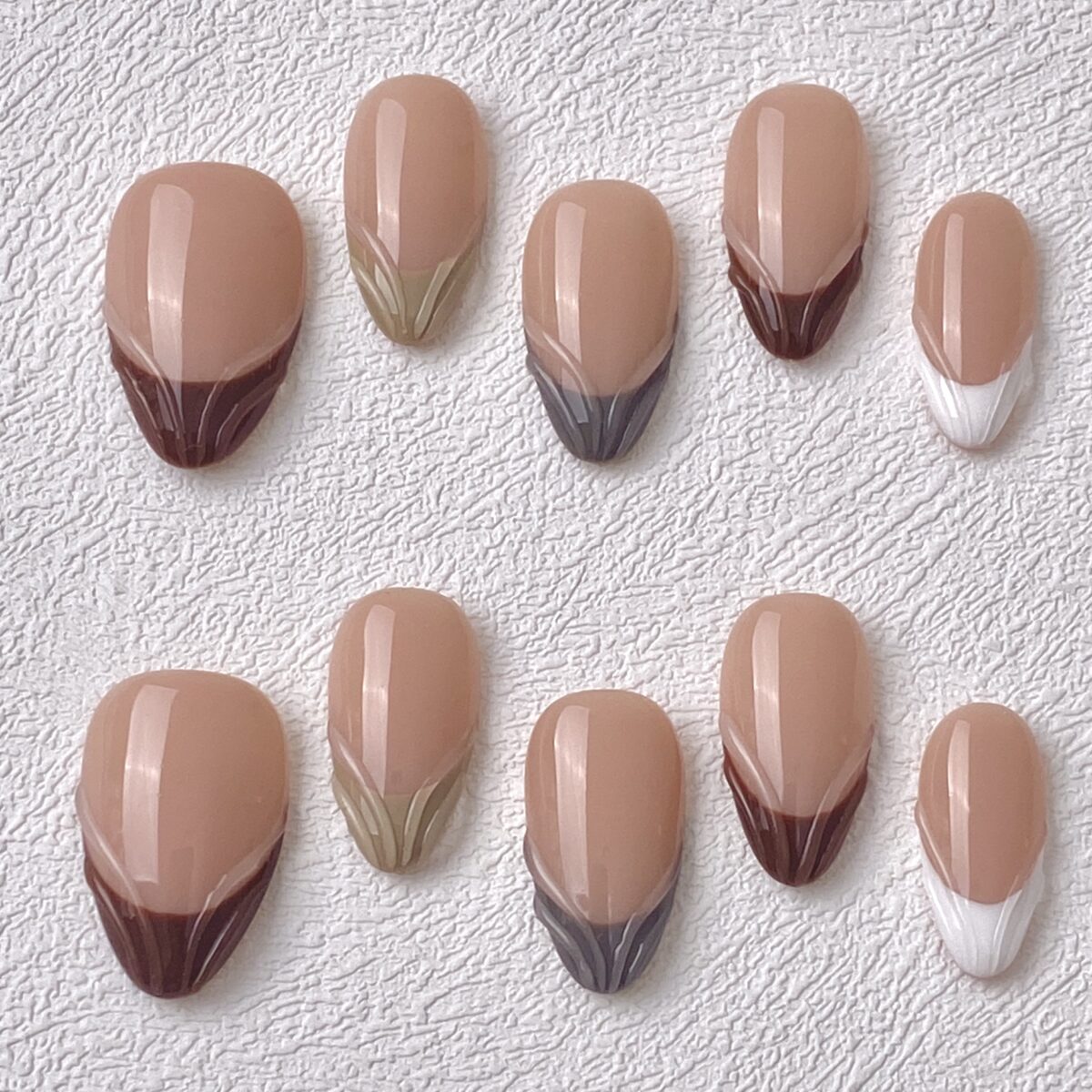 Handmade Press on Nails Brown Wave ManiTips