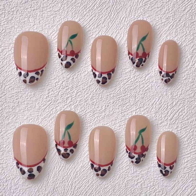Handmade Press on Nails Leopard Cherry ManiTips