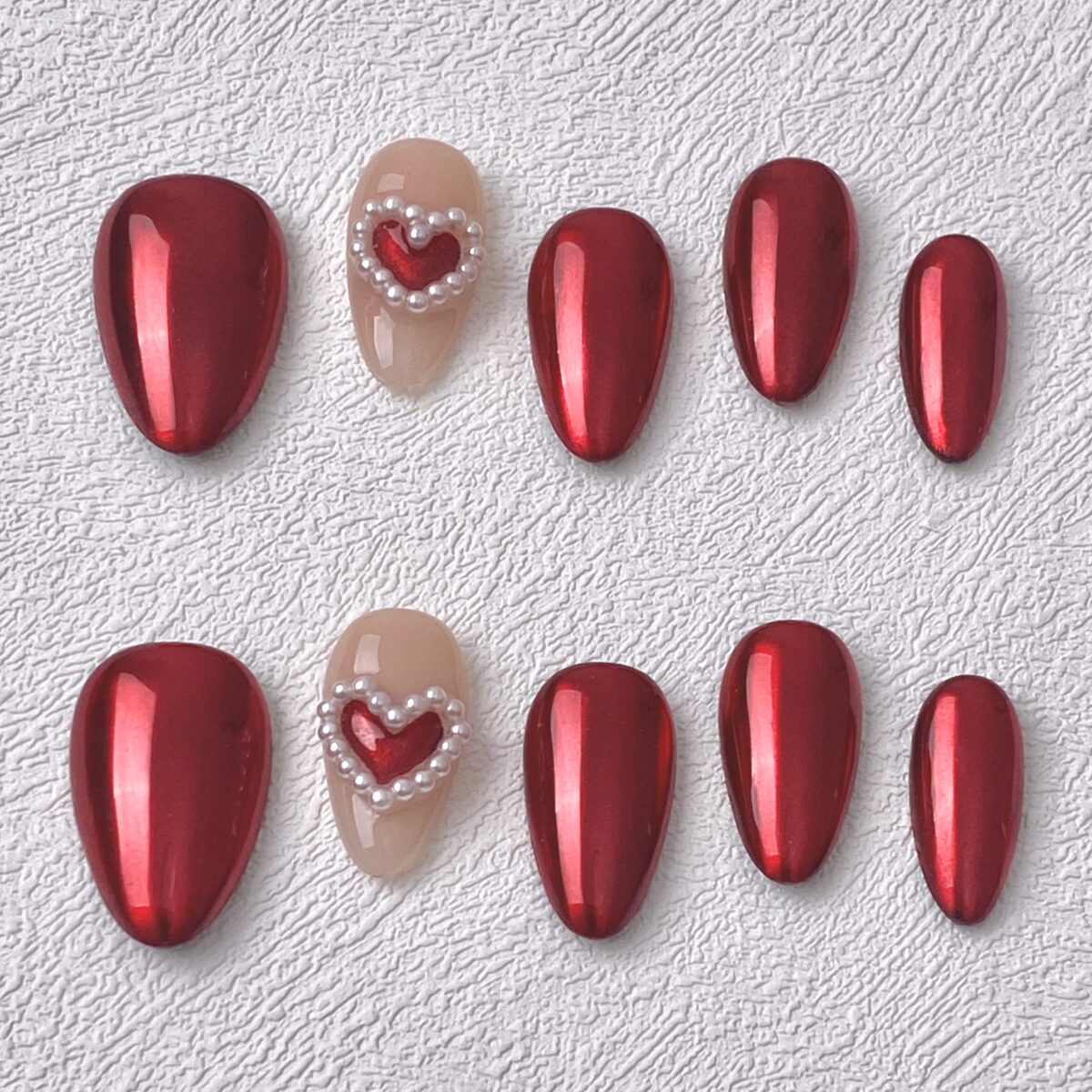 Handmade Press on Nails Shining Heart ManiTips