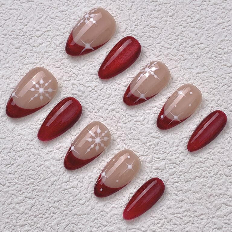 Handmade Press on Nails Snow Love ManiTips
