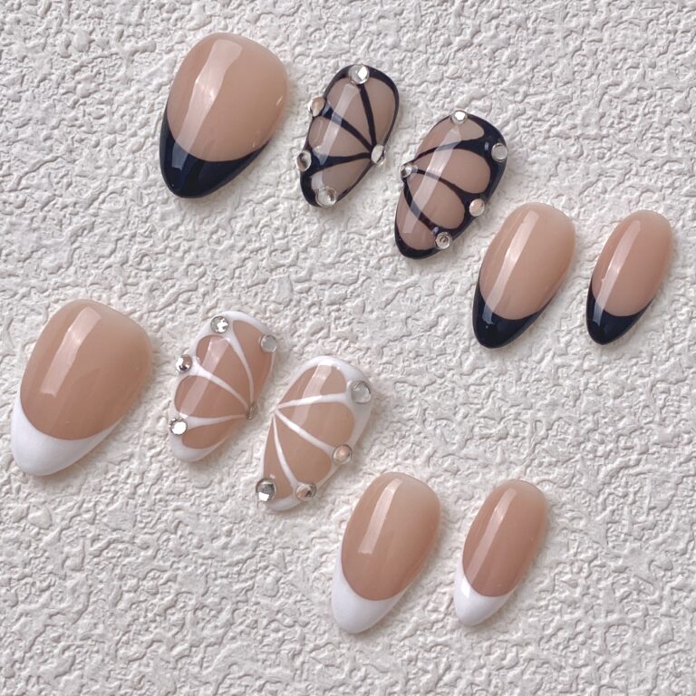 Handmade Press on Nails Two Butterflies Short Almond ManiTips