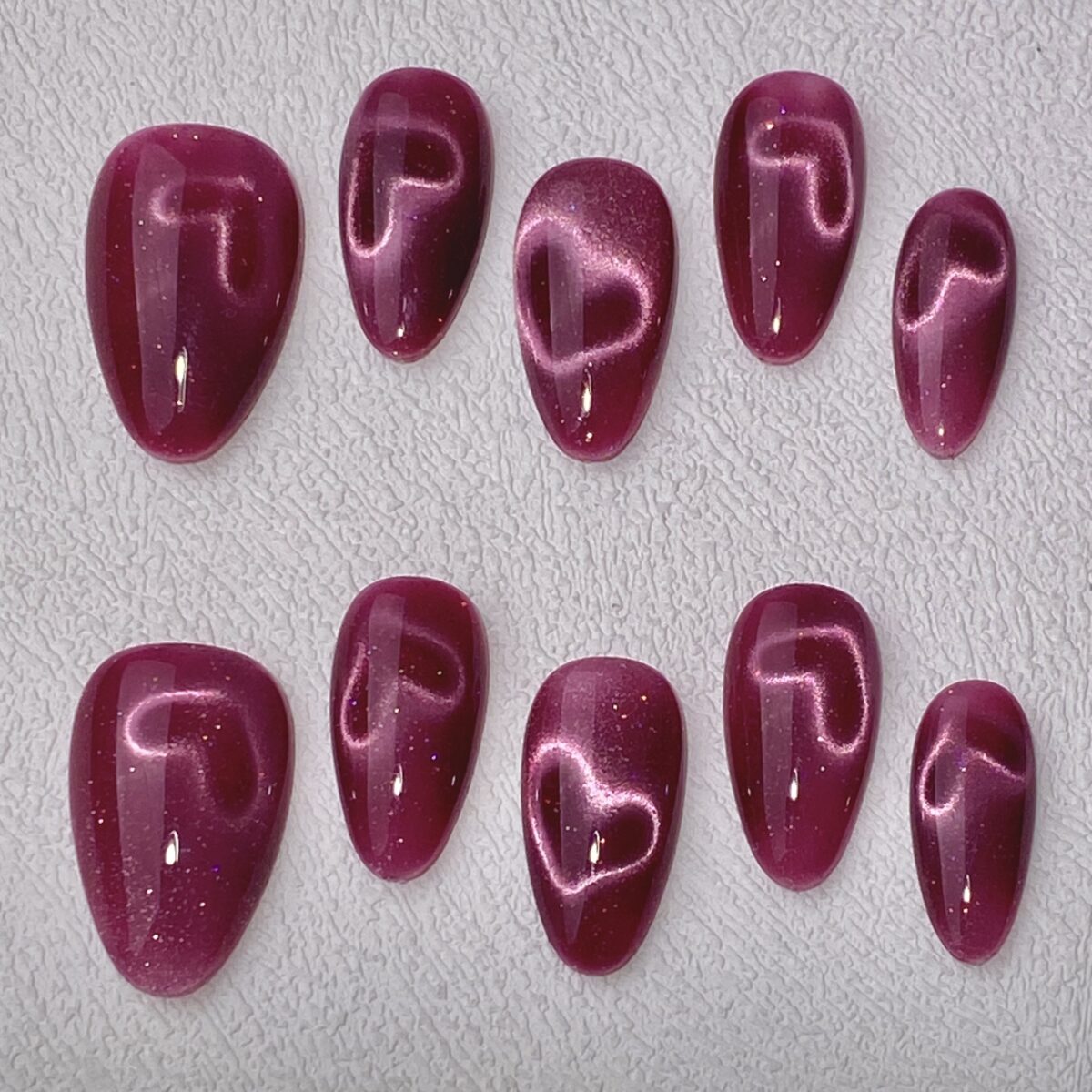 Handmade Press on Nails Sparkle Heart Best Press on Nails Natural Fake Nails from MANITIPS